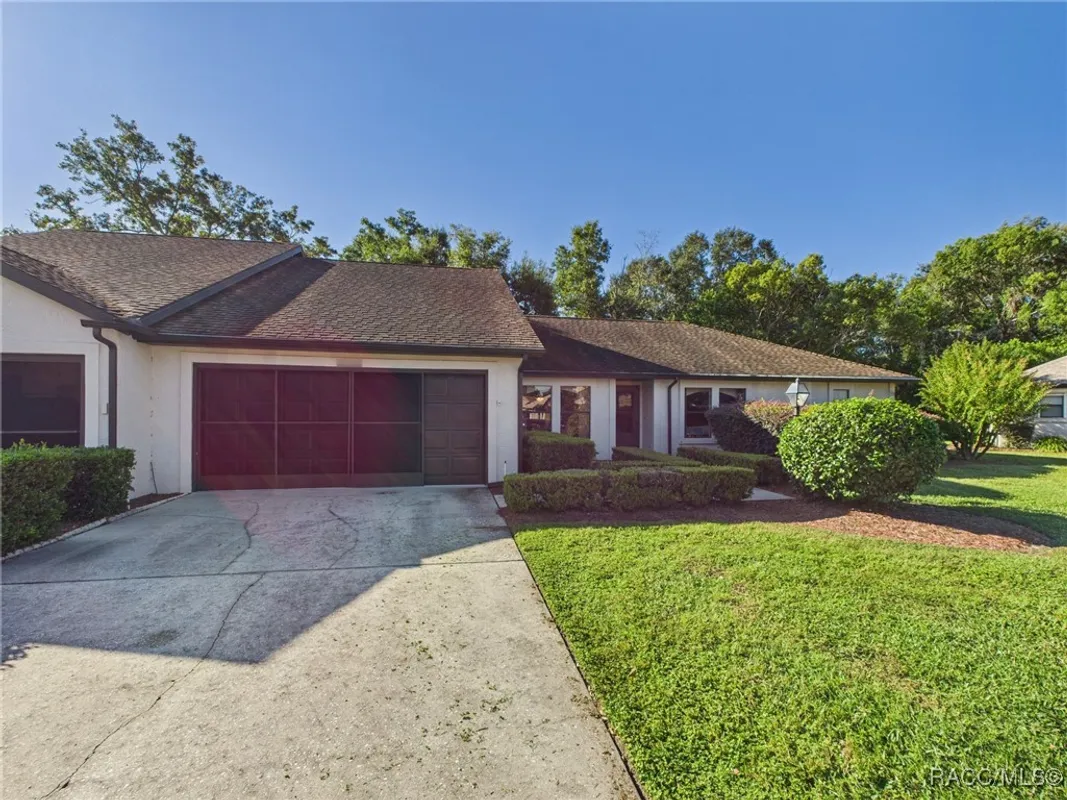 Property Slideshow image 1 of 44 | 6268 w weston dr, Crystal River, FL, 34429