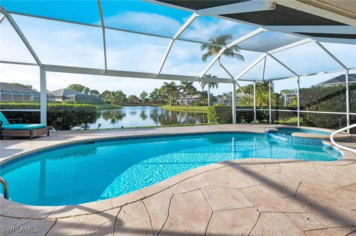Property Slideshow image 1 of 33 | 7107 falcons glen blvd, Naples, FL, 34113