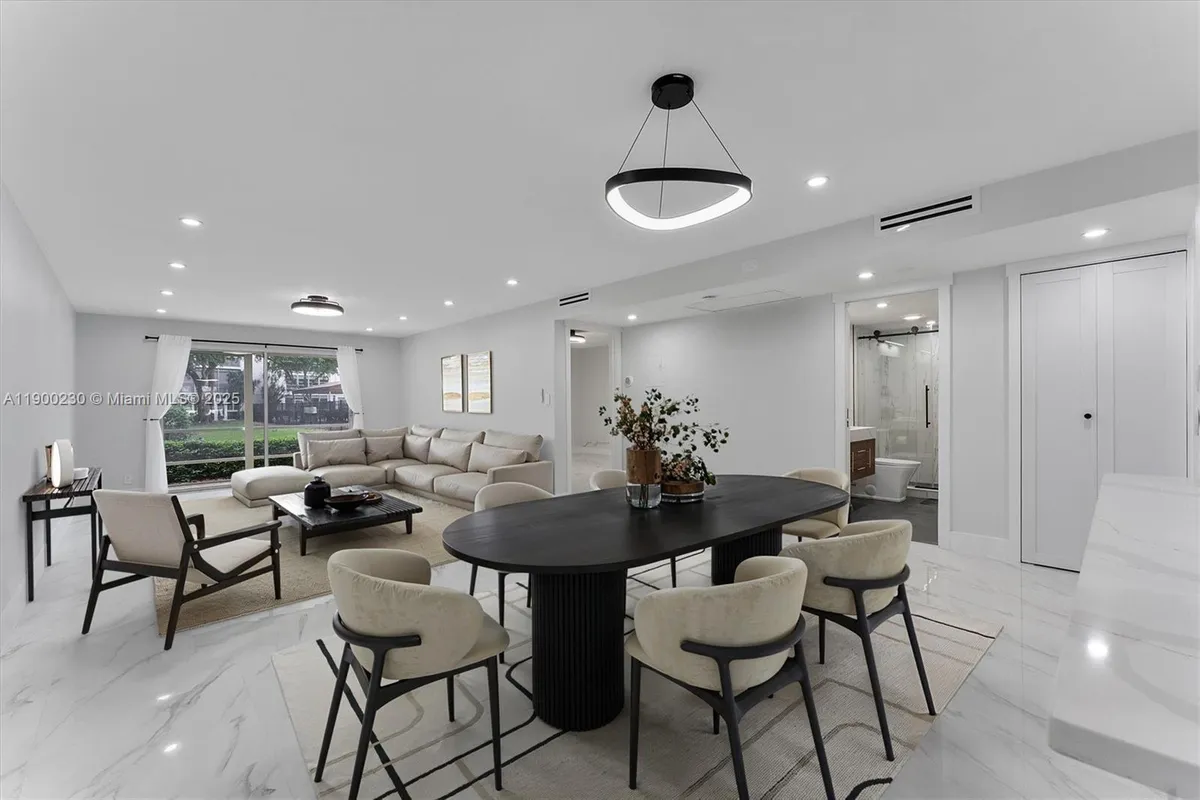 Property Slideshow image 1 of 34 | 2004 granada dr h1, Coconut Creek, FL, 33066