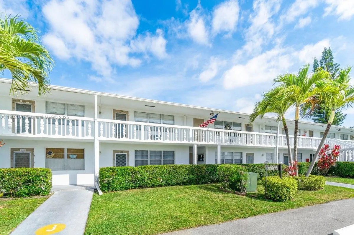 Property Slideshow image 1 of 25 | 197 prescott j # 197, Deerfield Beach, FL, 33442