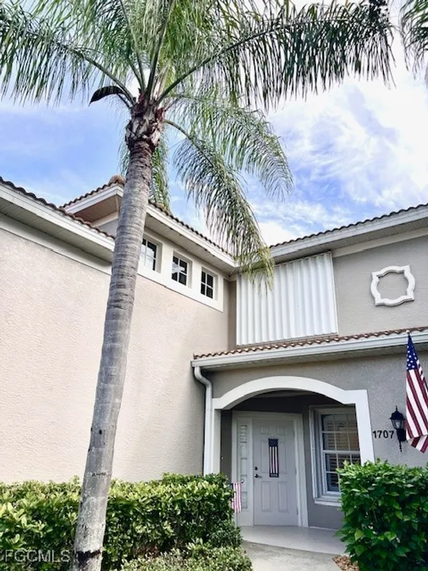 Property Slideshow image 1 of 47 | 10125 colonial country club blvd 1707, Fort Myers, FL, 33913