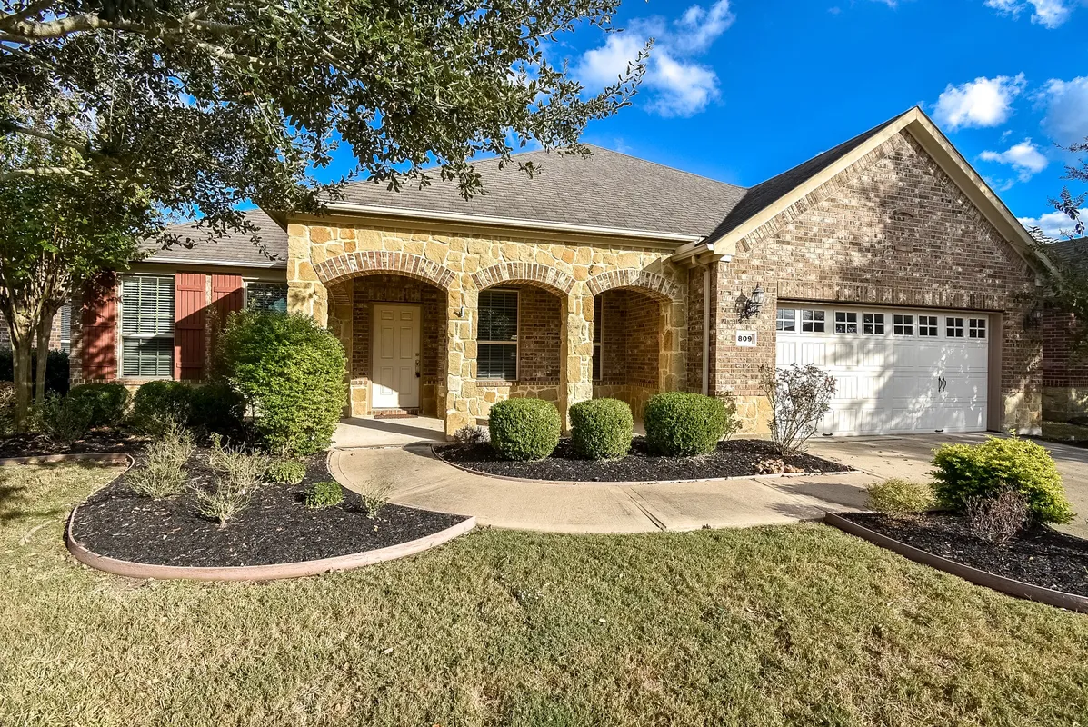 Property Slideshow image 1 of 48 | 809 cardinal flower dr, Richmond, TX, 77469