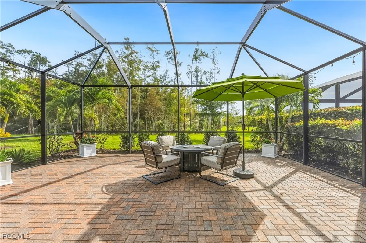Property Slideshow image 1 of 36 | 10319 fontanella dr, Fort Myers, FL, 33913