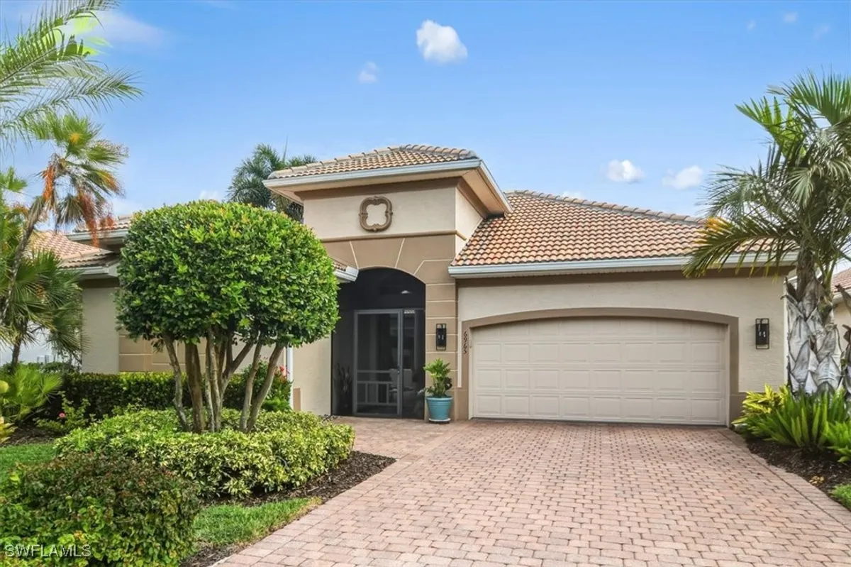Property Slideshow image 1 of 28 | 6965 bent grass dr, Naples, FL, 34113