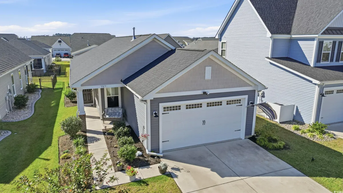 Property Slideshow image 1 of 40 | 587 cascade loop, Little River, SC, 29566