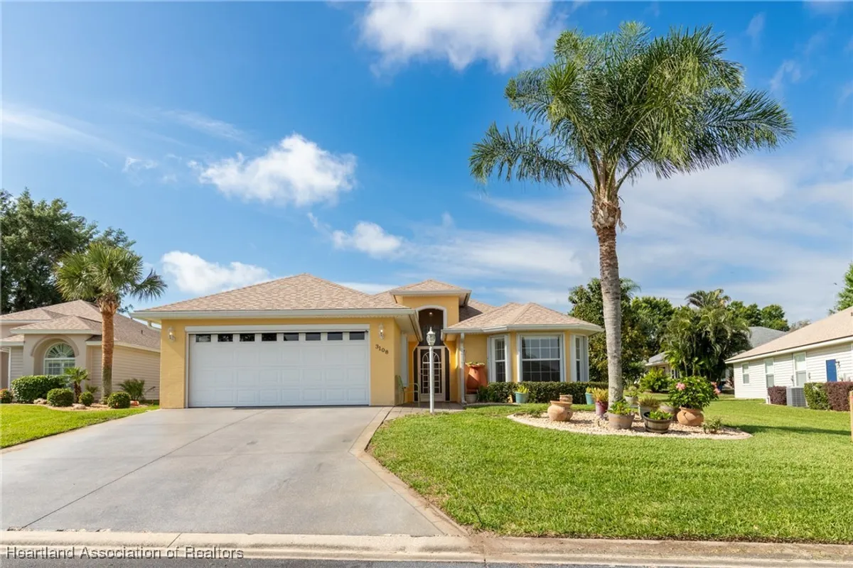 Property Slideshow image 1 of 47 | 3108 oakmont dr, Avon Park, FL, 33825
