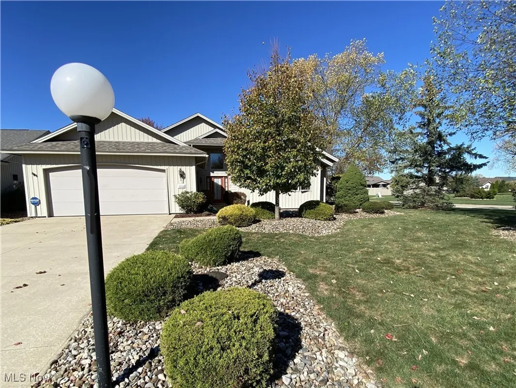 Property Slideshow image 1 of 35 | 33110 wren haven st, North Ridgeville, OH, 44039