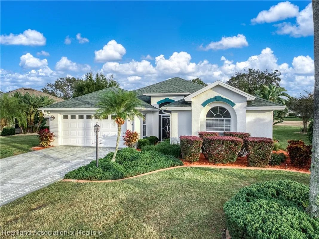 Property Slideshow image 1 of 47 | 4008 carter creek dr, Avon Park, FL, 33825