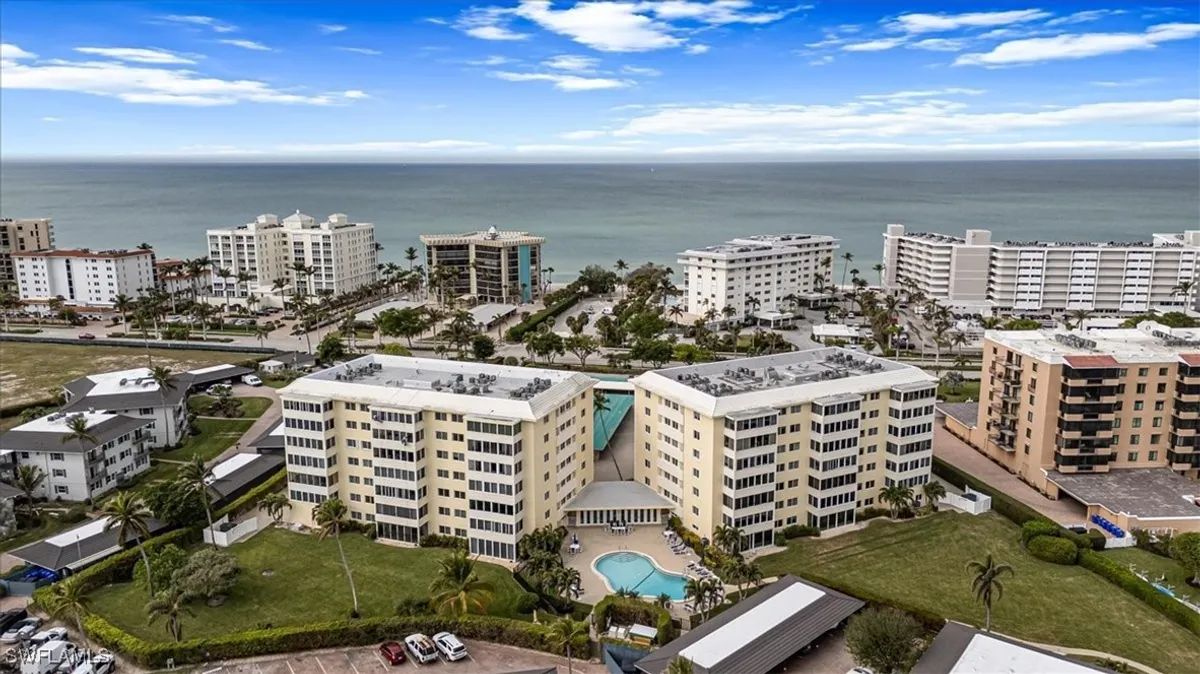 Property Slideshow image 1 of 24 | 3410 gulf shore blvd 302, Naples, FL, 34103