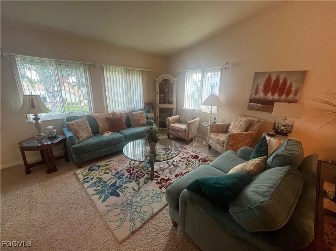 Property Slideshow image 1 of 44 | 13191 oakmont dr 8, Fort Myers, FL, 33907