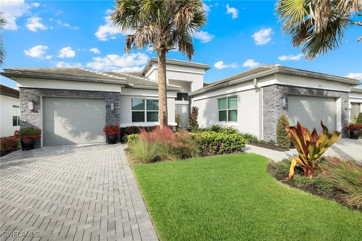 Property Slideshow image 1 of 50 | 12033 azalea way, Naples, FL, 34120
