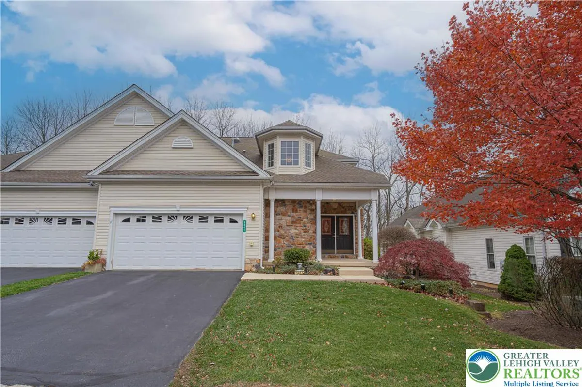 Property Slideshow image 1 of 39 | 5041 saw grass dr, Northampton, PA, 18067