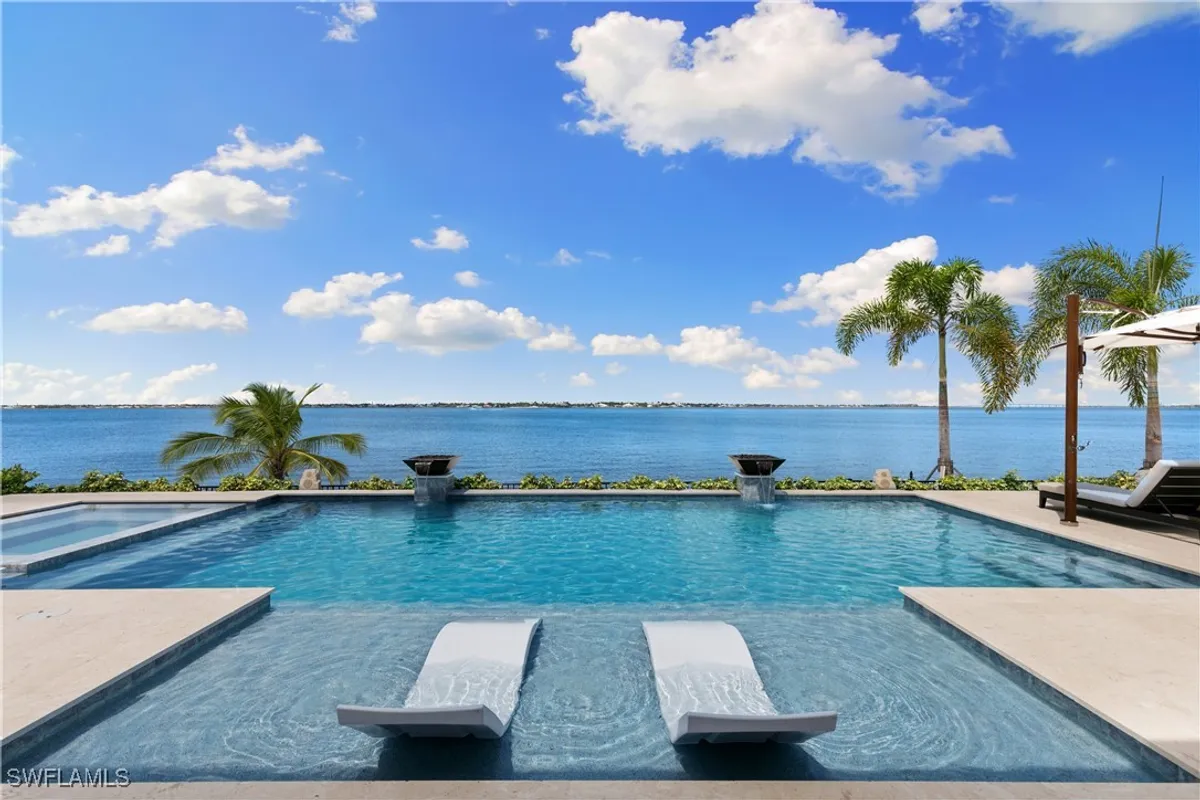 Property Slideshow image 1 of 50 | 11380 longwater chase ct, Fort Myers, FL, 33908