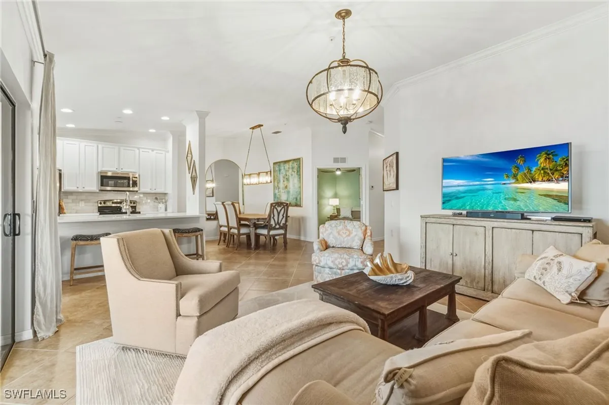 Property Slideshow image 1 of 35 | 9509 avellino way 1823, Naples, FL, 34113