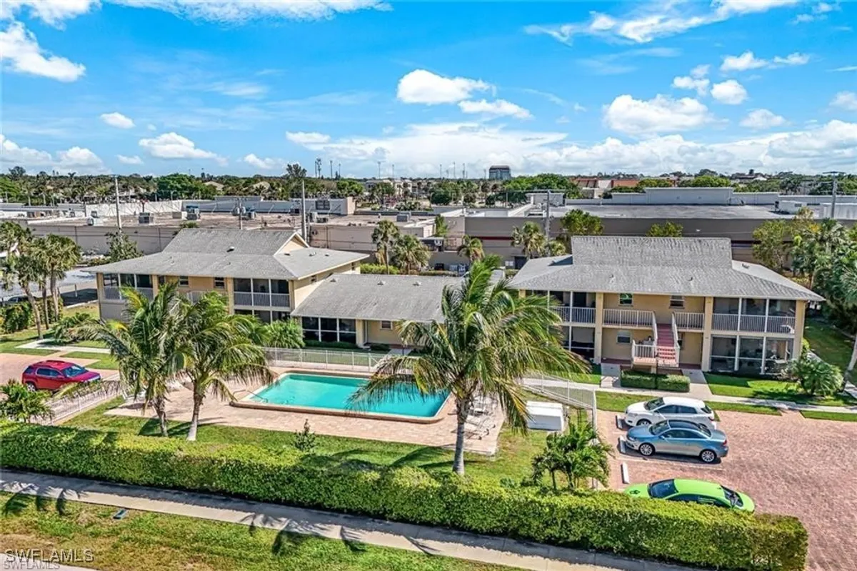 Property Slideshow image 1 of 31 | 2000 alamanda dr 206, Naples, FL, 34102