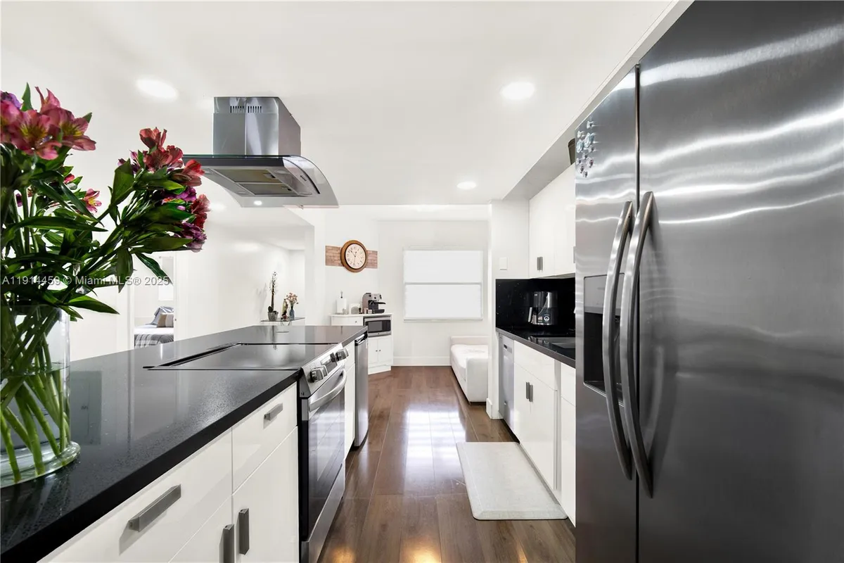 Property Slideshow image 1 of 41 | 1100 sw 130th ave h112, Pembroke Pines, FL, 33027