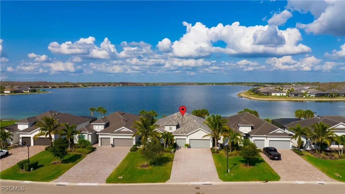 Property Slideshow image 1 of 46 | 13424 blue bay cir, Fort Myers, FL, 33913