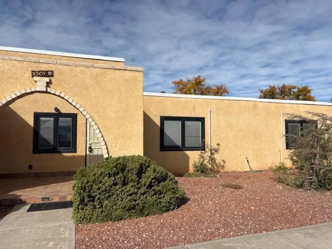 Property Slideshow image 1 of 33 | 1301 rio rancho dr b, Rio Rancho, NM, 87124