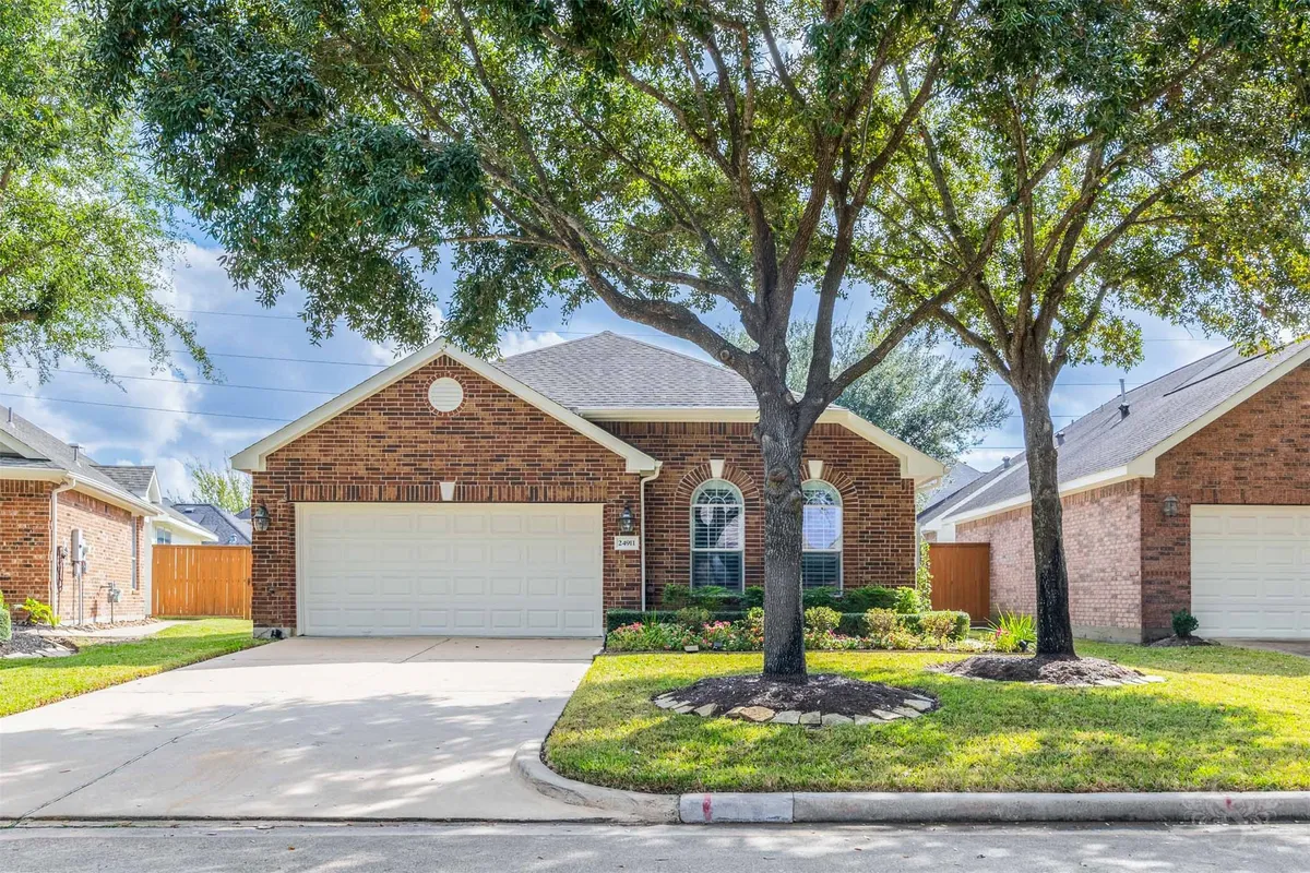 Property Slideshow image 1 of 33 | 24911 spring ash ln, Katy, TX, 77494