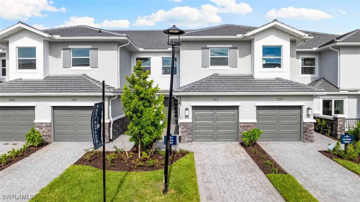 Property Slideshow image 1 of 25 | 15339 giardino dr 203, Naples, FL, 34114