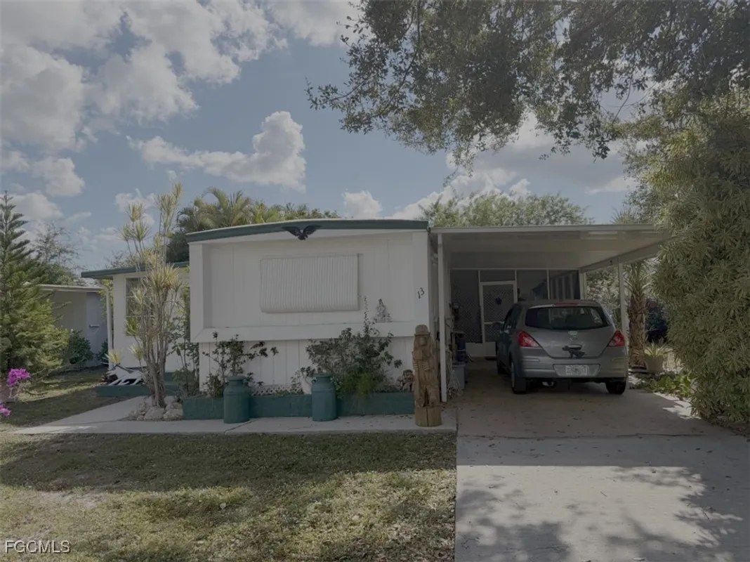 Property Slideshow image 1 of 6 | 13 saint raphael dr, Naples, FL, 34112