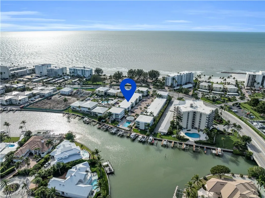 Property Slideshow image 1 of 25 | 2100 gulf shore blvd 206, Naples, FL, 34102