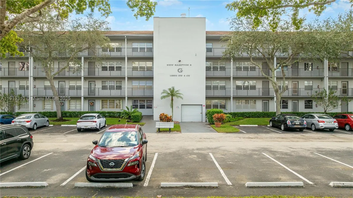 Property Slideshow image 1 of 27 | 13250 sw 4th ct 401g, Pembroke Pines, FL, 33027