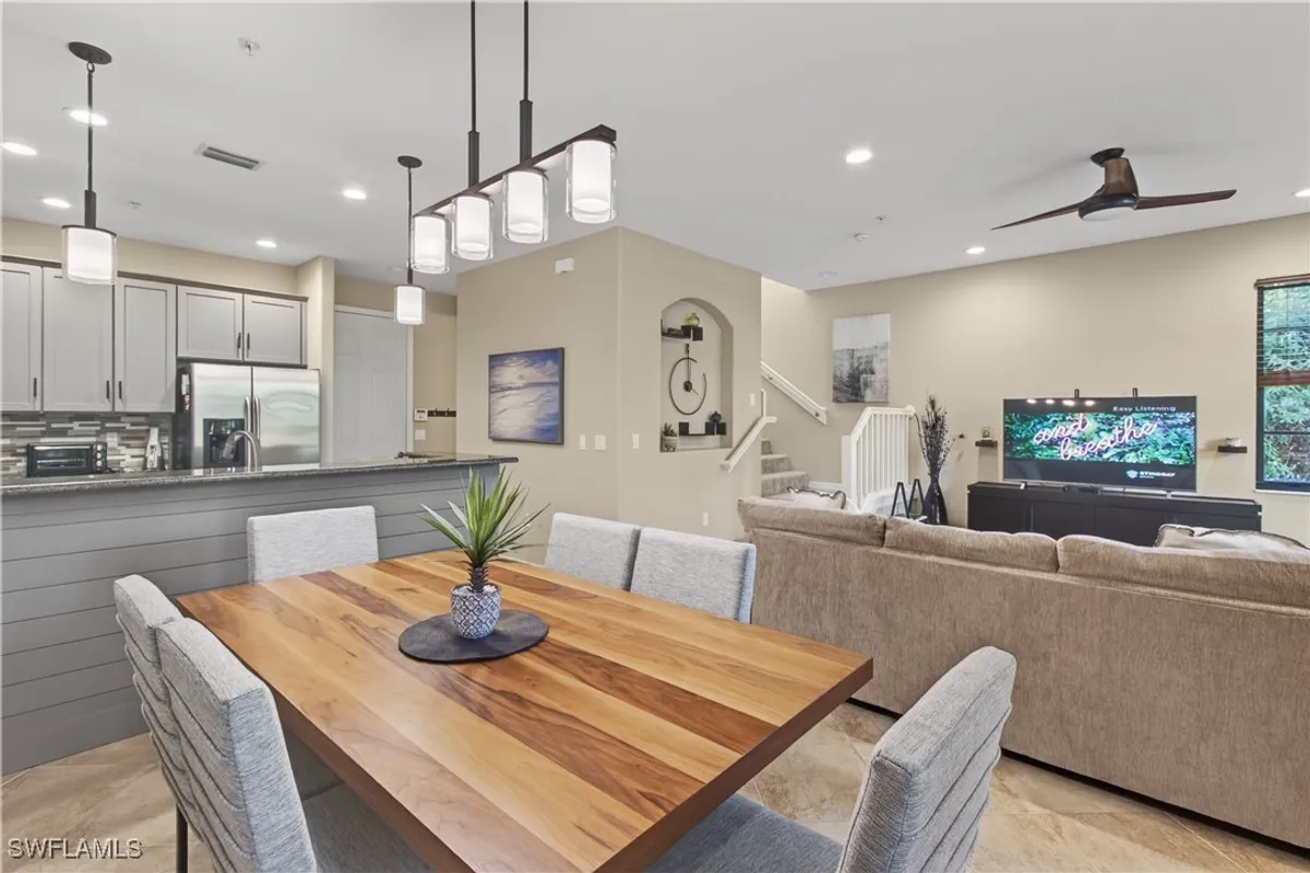 Property Slideshow image 1 of 32 | 8964 malibu ln # 11, Naples, FL, 34113