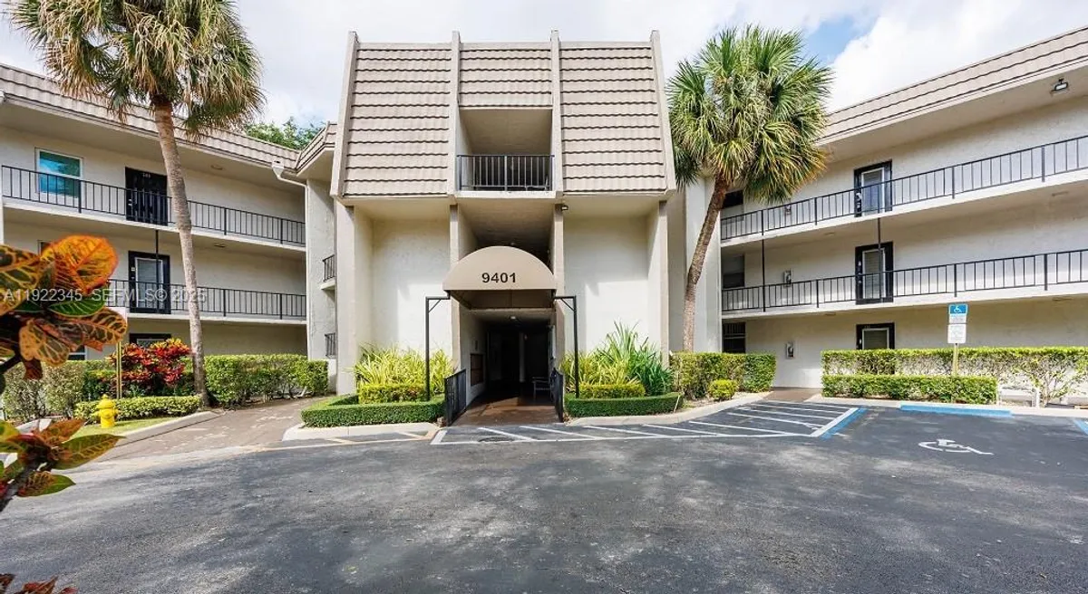 Property Slideshow image 1 of 27 | 9401 lime bay blvd 302, Tamarac, FL, 33321