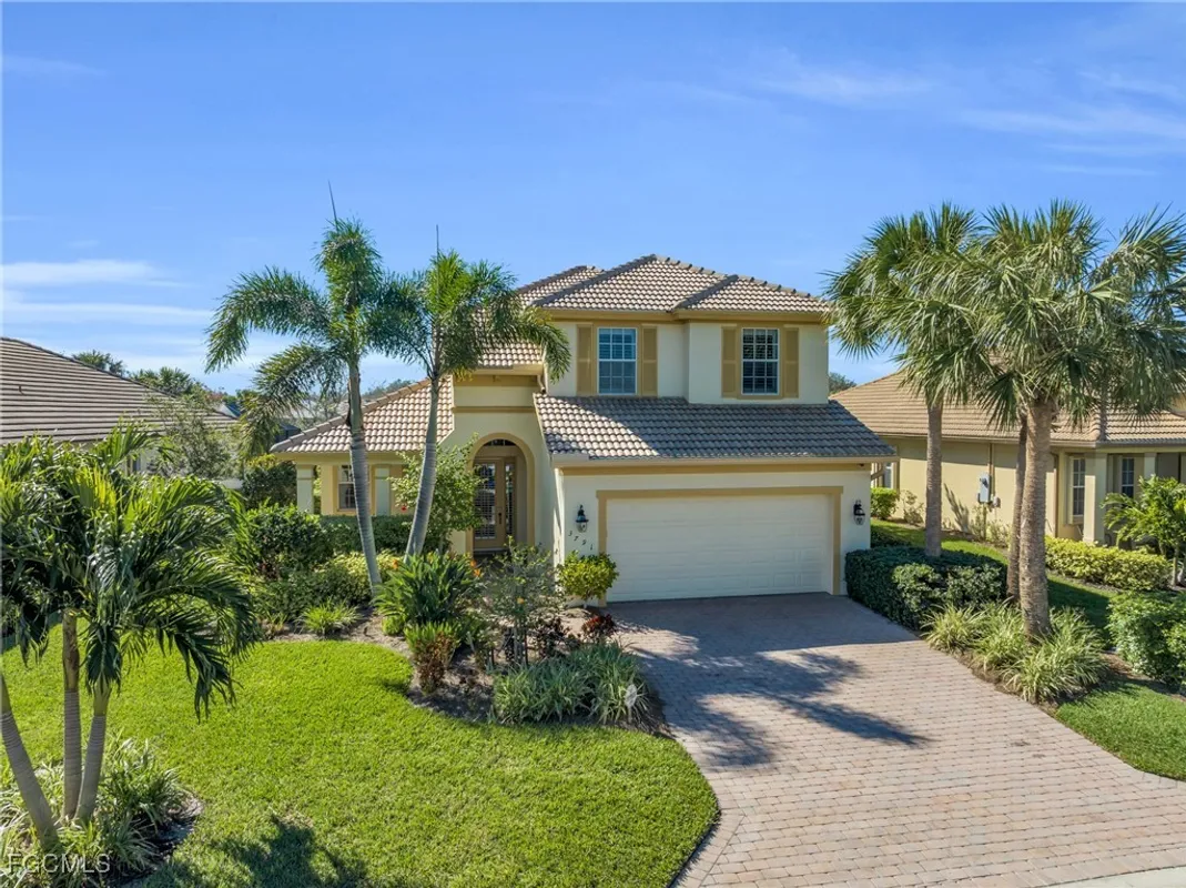 Property Slideshow image 1 of 50 | 3791 lakeview isle ct, Fort Myers, FL, 33905