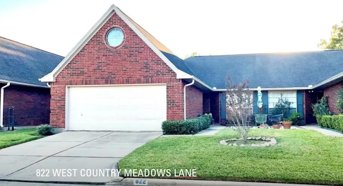 Property Slideshow image 1 of 6 | 822 w country meadows ln, Pearland, TX, 77584