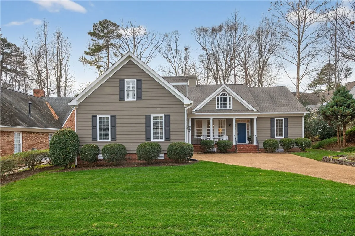 Property Slideshow image 1 of 32 | 110 moray firth, Williamsburg, VA, 23188