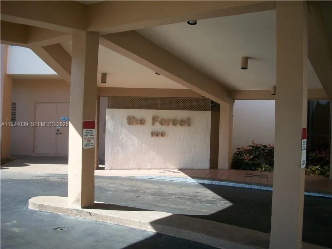 Property Slideshow image 1 of 1 | 900 saint charles pl 208, Pembroke Pines, FL, 33026