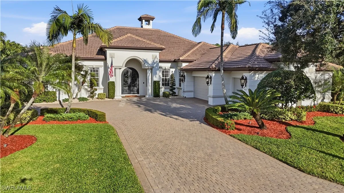 Property Slideshow image 1 of 40 | 462 terra vista ct, Naples, FL, 34119
