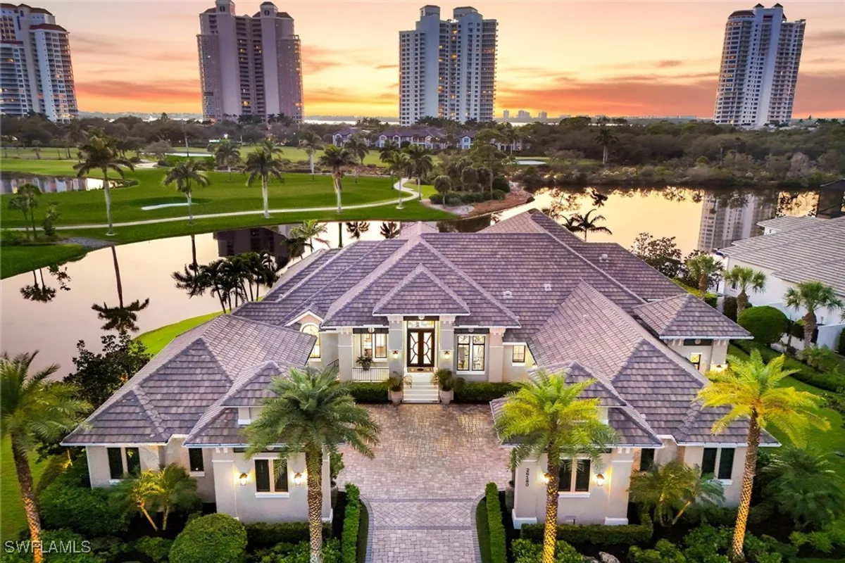 Property Slideshow image 1 of 47 | 26180 woodlyn dr, Bonita Springs, FL, 34134