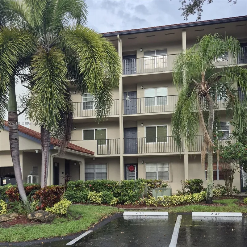 Property Slideshow image 1 of 19 | 901 sw 128th ter 208a, Pembroke Pines, FL, 33027