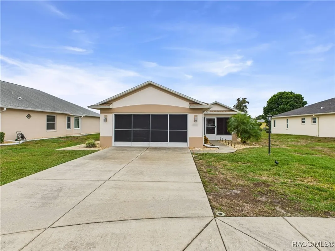 Property Slideshow image 1 of 48 | 3792 e kiwi cove ct, Hernando, FL, 34442
