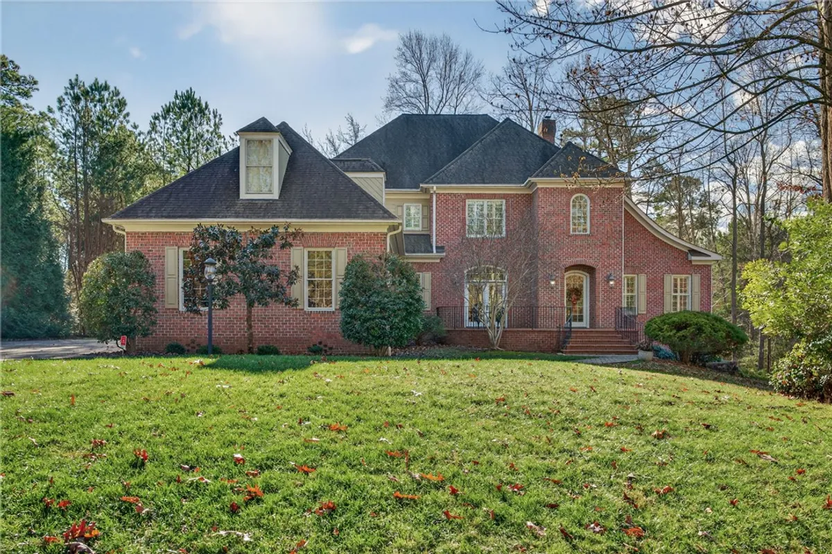 Property Slideshow image 1 of 50 | 173 southport, Williamsburg, VA, 23188