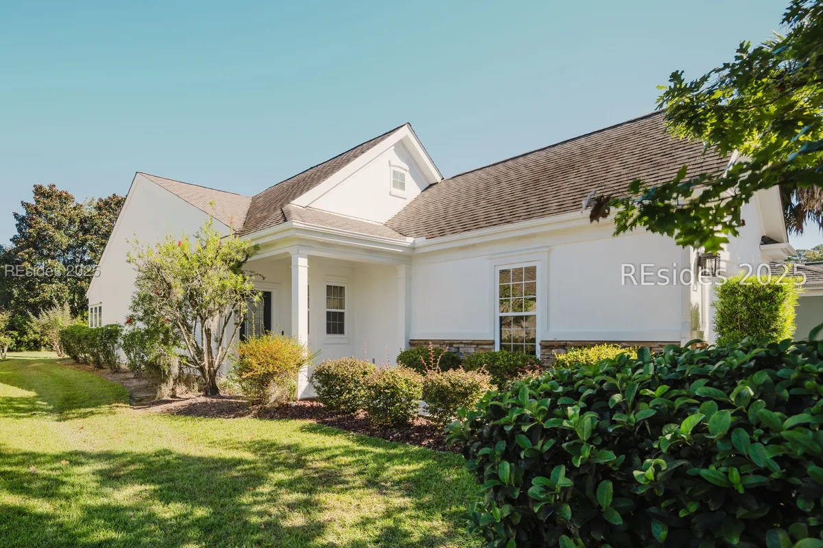 Property Slideshow image 1 of 34 | 129 honesty ln, Bluffton, SC, 29909
