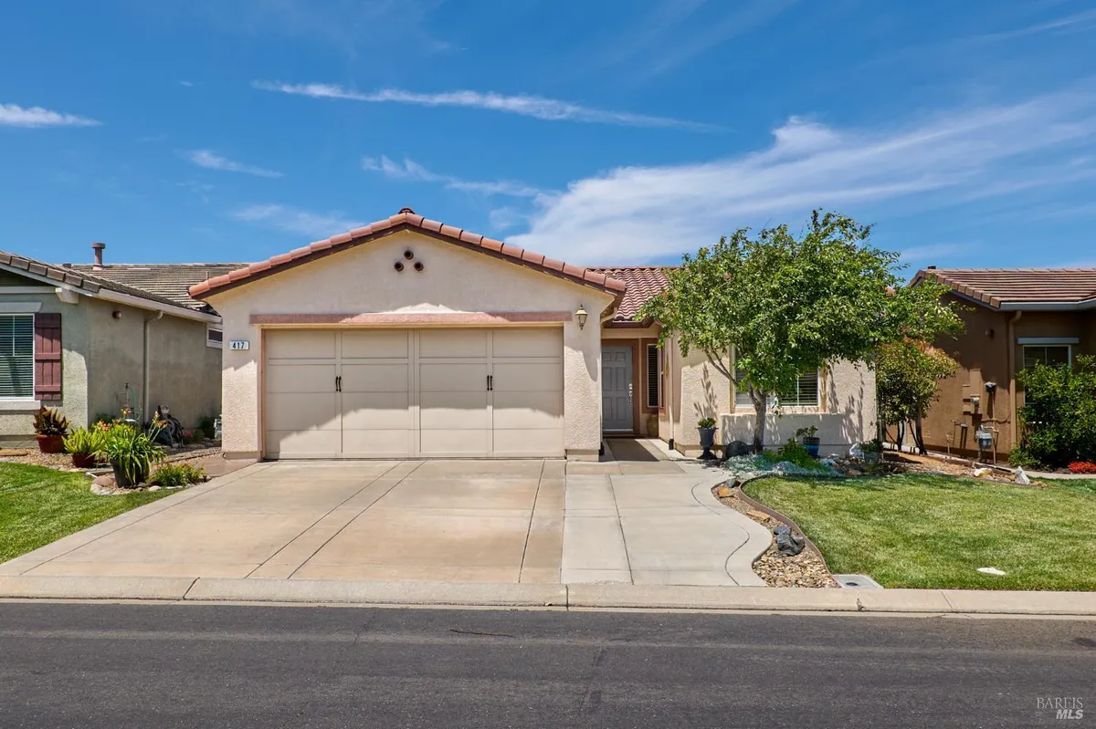 Property Slideshow image 1 of 24 | 417 anglebrook, Rio Vista, CA, 94571