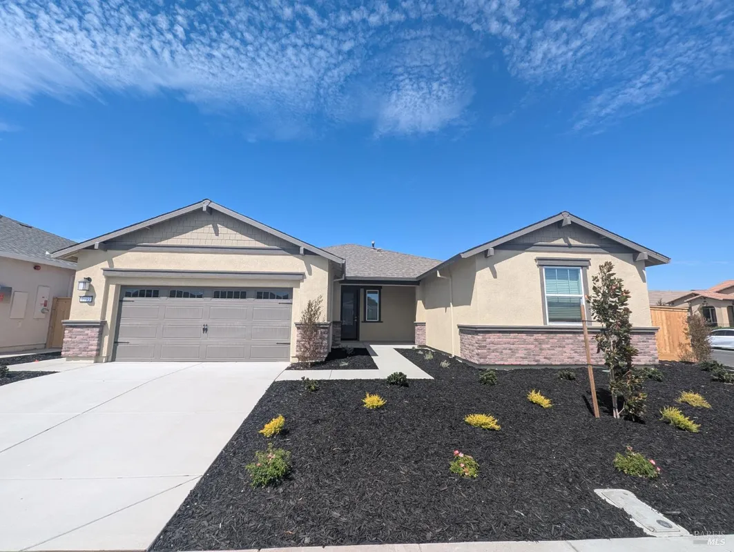 Property Slideshow image 1 of 24 | 2193 rustic oak ln, Rio Vista, CA, 94571