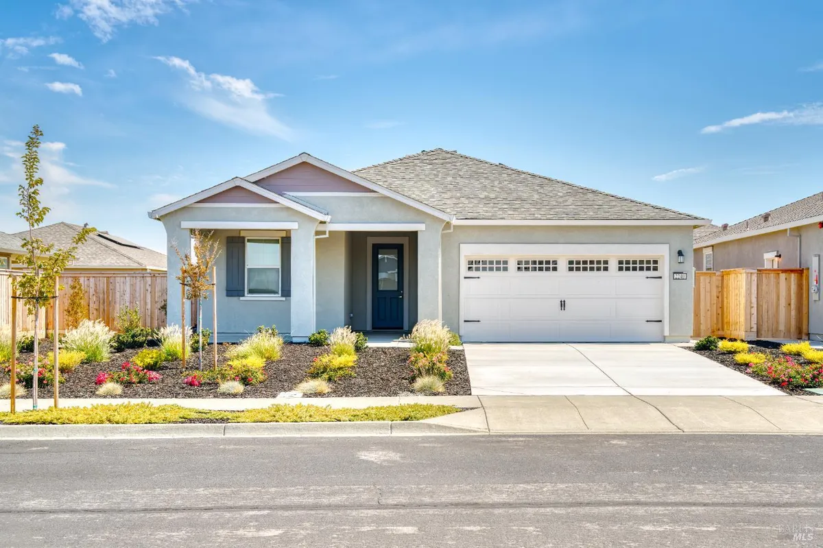 Property Slideshow image 1 of 31 | 2240 espana ln, Rio Vista, CA, 94571