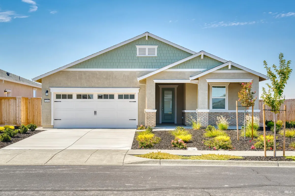 Property Slideshow image 1 of 32 | 2261 espana ln, Rio Vista, CA, 94571