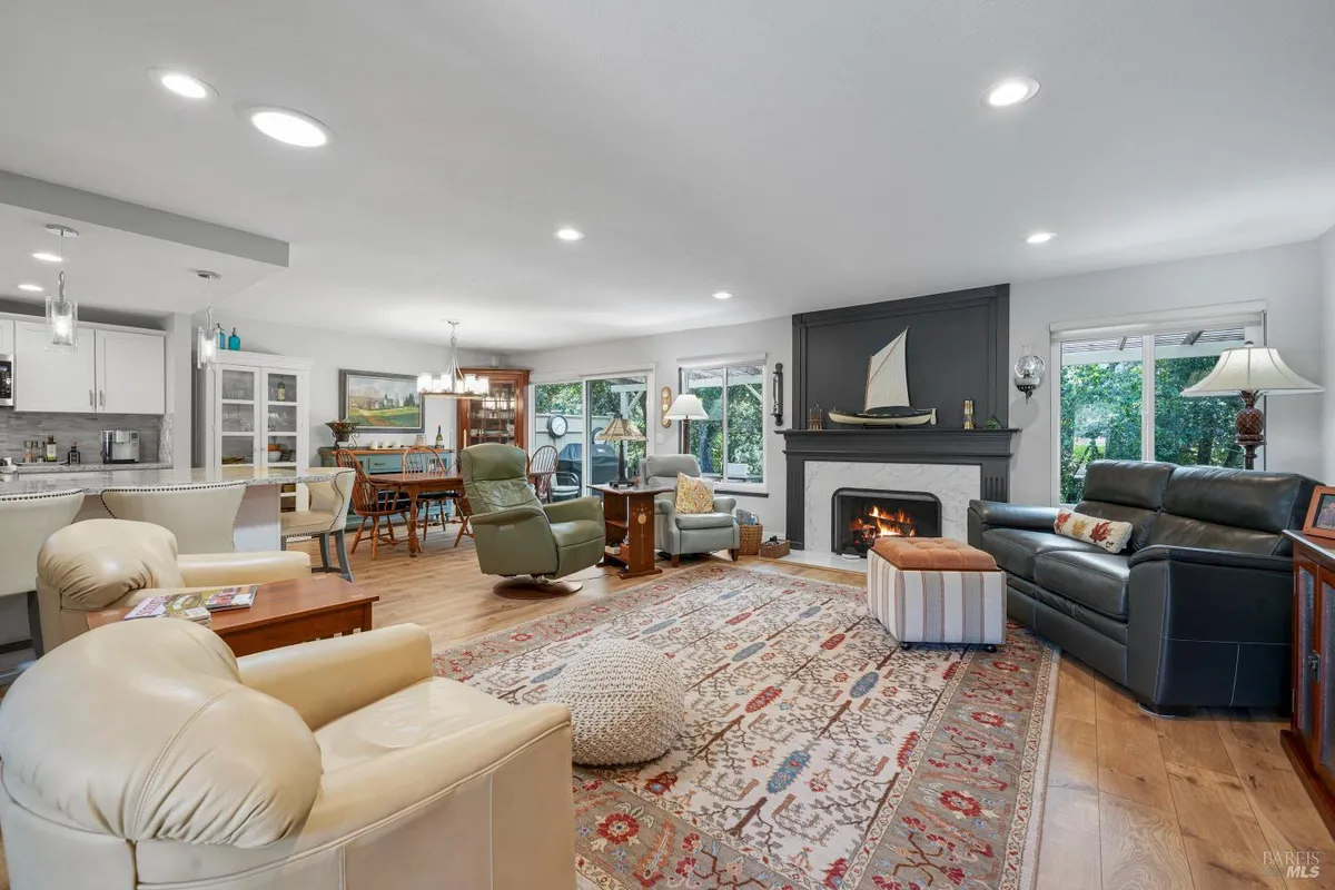 Property Slideshow image 1 of 44 | 6493 meadowridge ct, Santa Rosa, CA, 95409