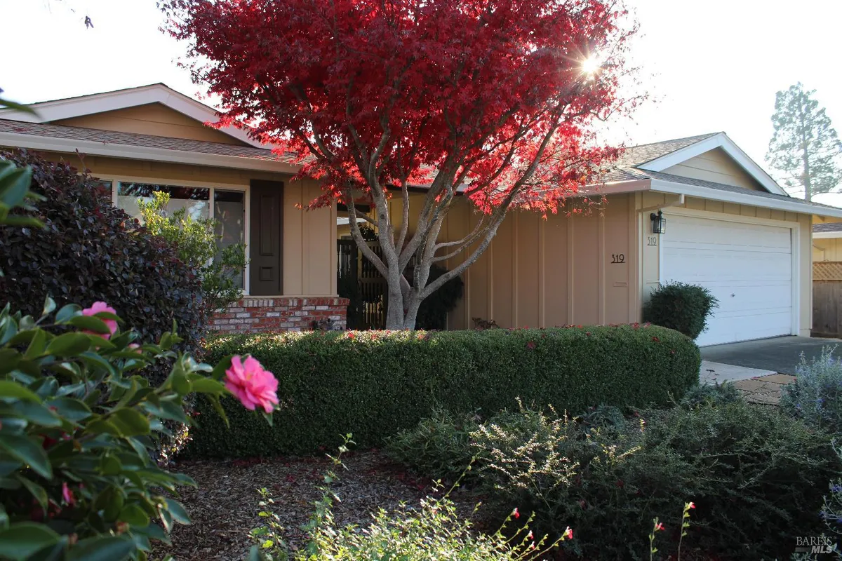 Property Slideshow image 1 of 35 | 319 belhaven cir, Santa Rosa, CA, 95409