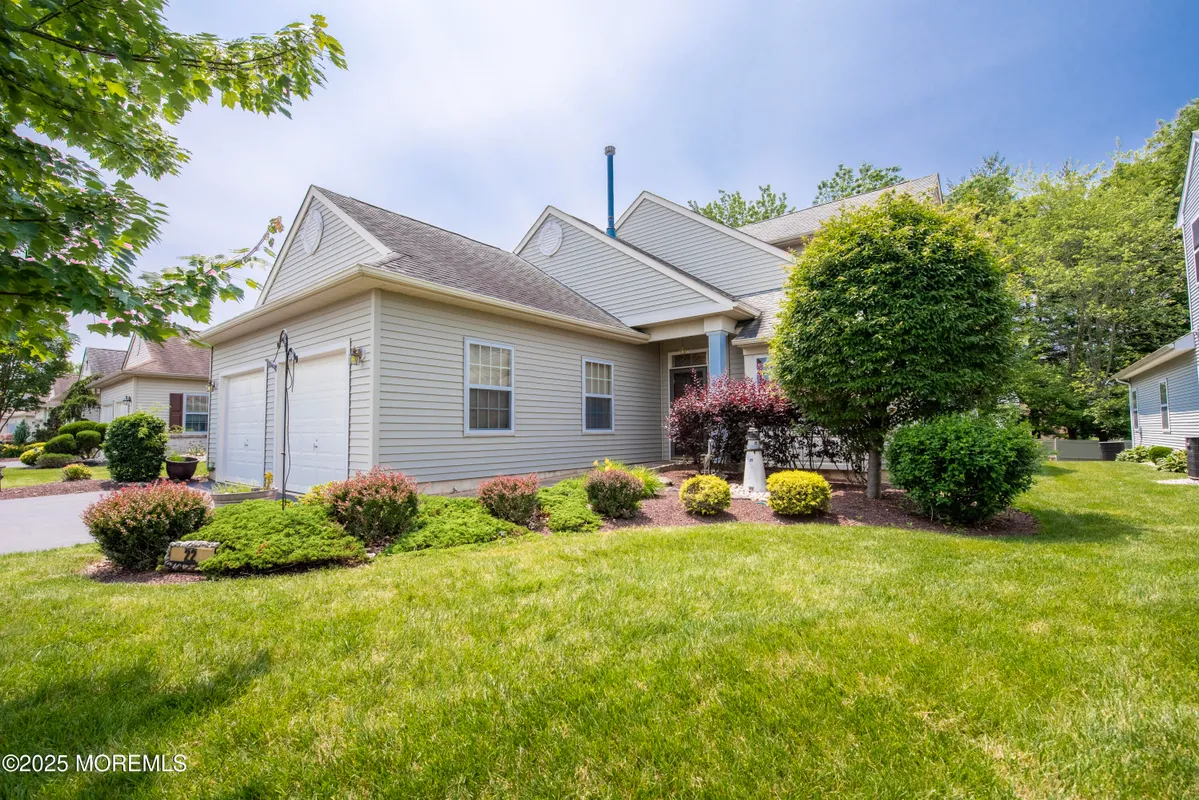 Property Slideshow image 1 of 98 | 221 valencia dr, Monroe, NJ, 08831