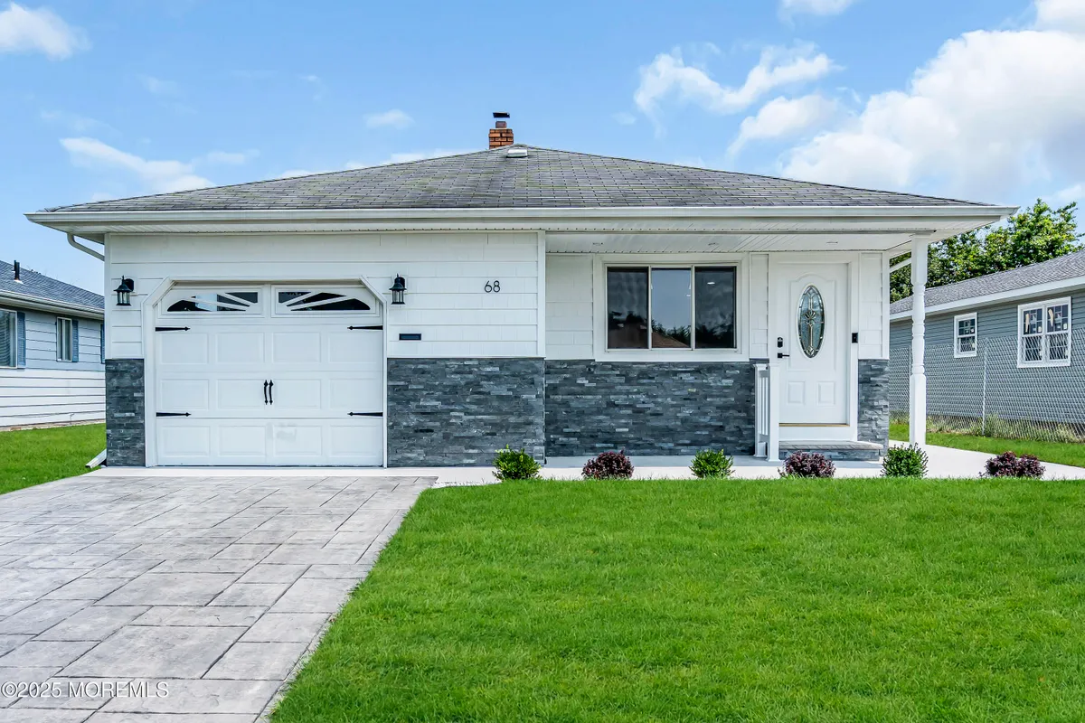 Property Slideshow image 1 of 25 | 68 scarborough pl, Toms River, NJ, 08757