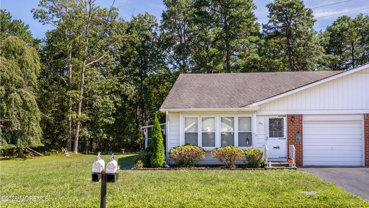 Property Slideshow image 1 of 27 | 26a franklin ln, Whiting, NJ, 08759