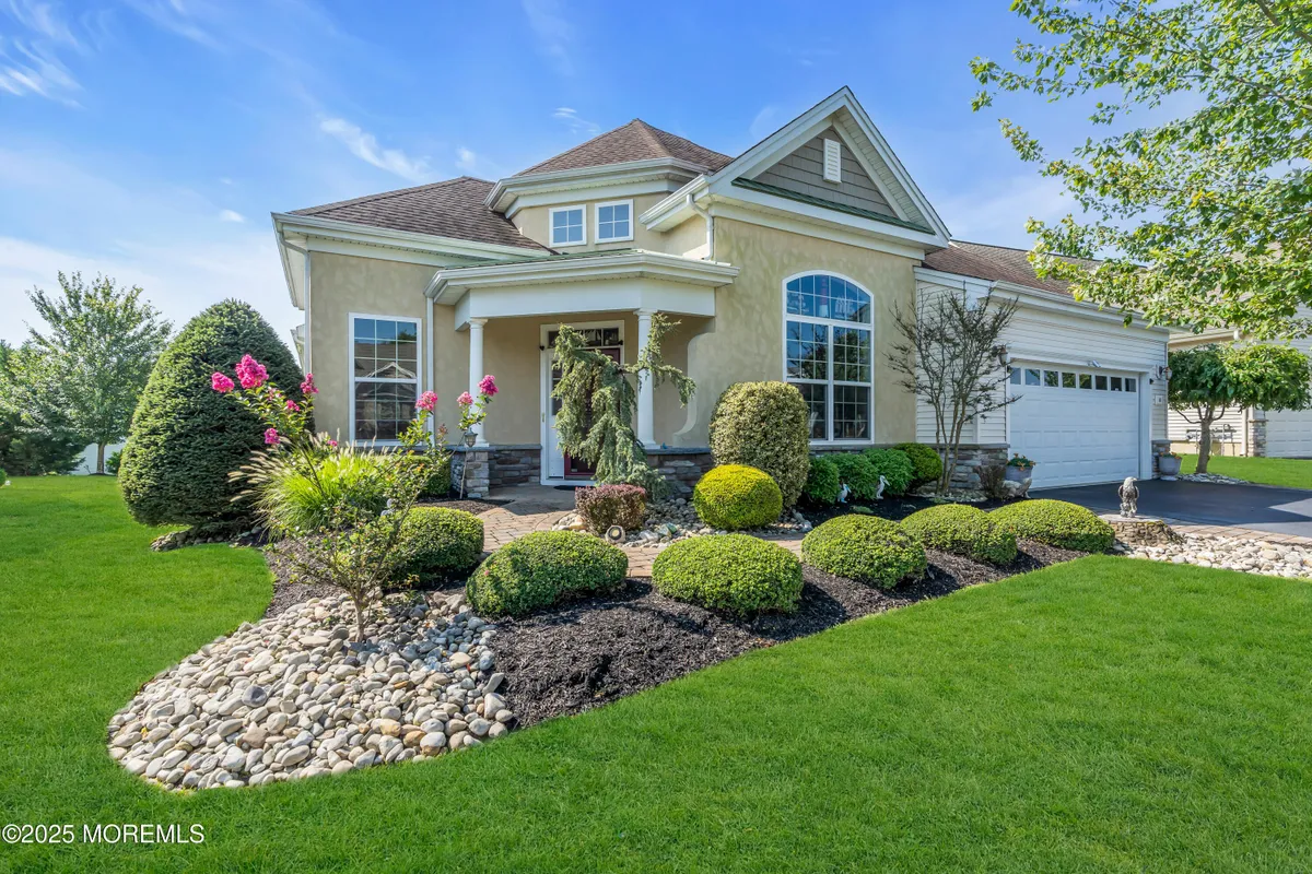 Property Slideshow image 1 of 53 | 18 norwalk ln, Barnegat, NJ, 08005