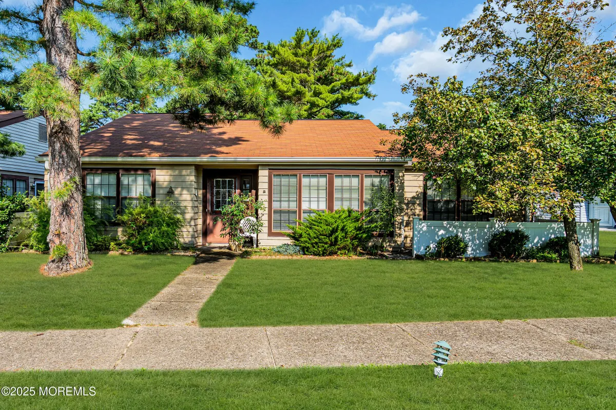 Property Slideshow image 1 of 29 | 550c mayfair rd, Manchester, NJ, 08759